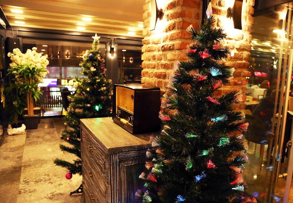 טראבזון Marvell City Otel מראה חיצוני תמונה